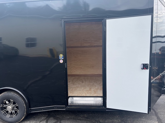 New 2025 United Trailers UXTV-8.523TA52 Cargo / Enclosed Trailer