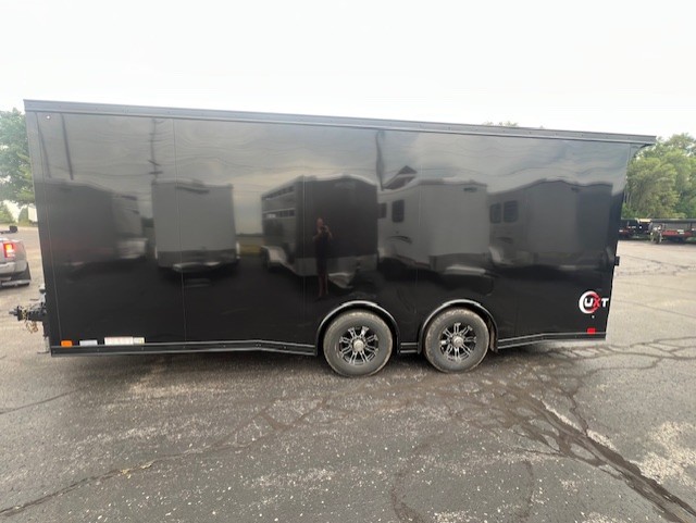 New 2025 United Trailers UXTV-8.523TA52 Cargo / Enclosed Trailer