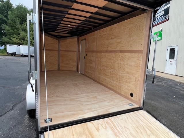 New 2025 United Trailers UJ-716TA35-8.5 Cargo / Enclosed Trailer