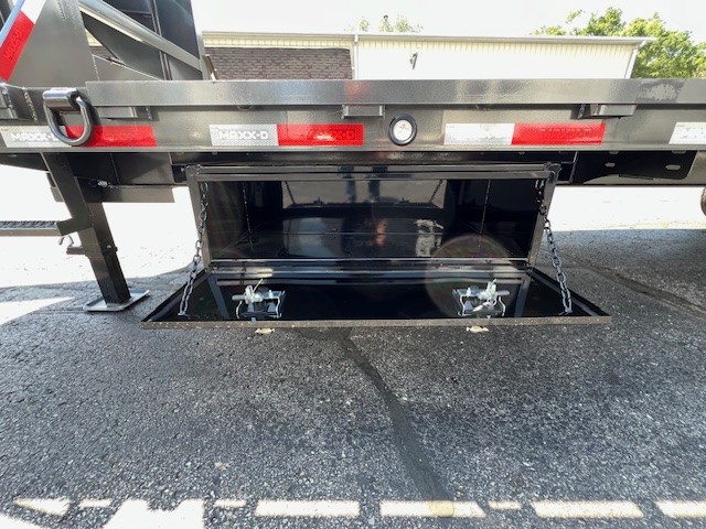 New 2024 MAXXD LDX10230 Flatbed Trailer