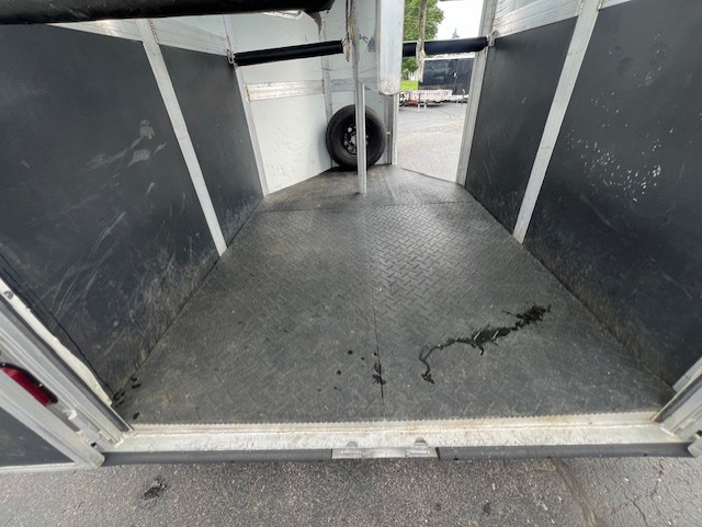 Used 2013 Eclipse 2 HORSE Horse Trailer