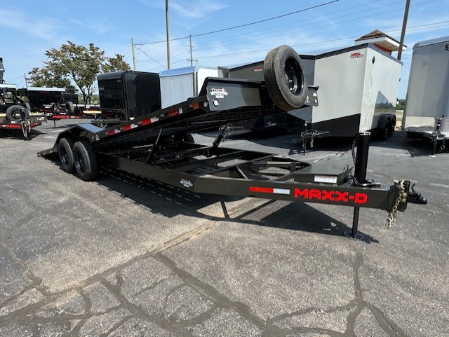 New 2025 MAXXD T8B10224 Tilt Trailer