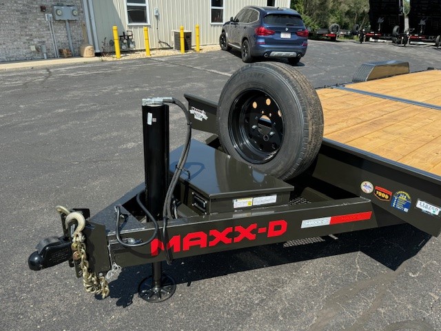 New 2025 MAXXD G8X8324 Tilt Trailer