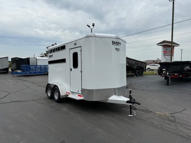 New 2025 Shadow 69136-2SL-BP Horse Trailer