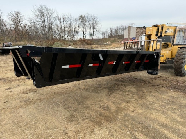 New 2025 Maxey Trailers ROXB14 Dump Bin