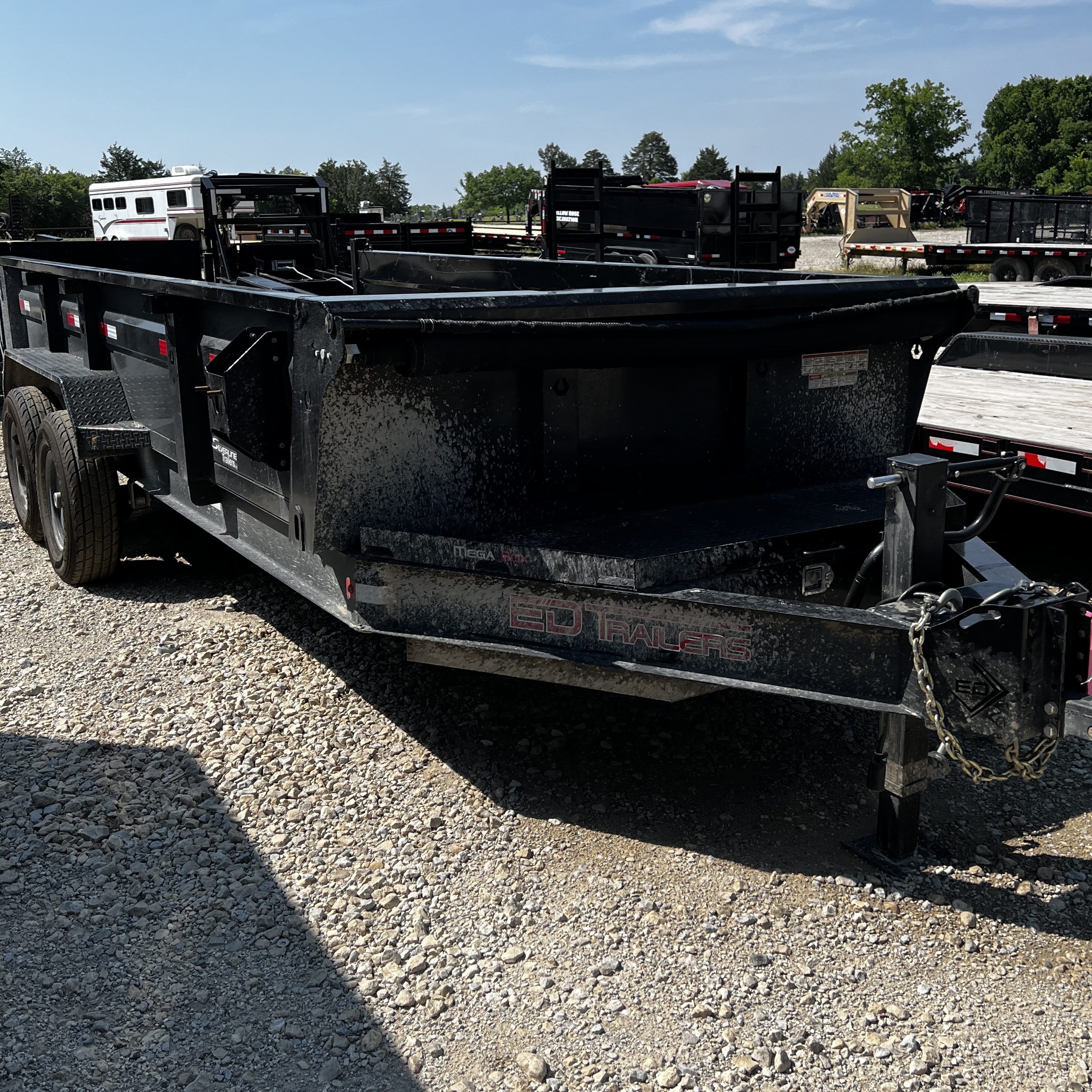 TrailerFunnel image